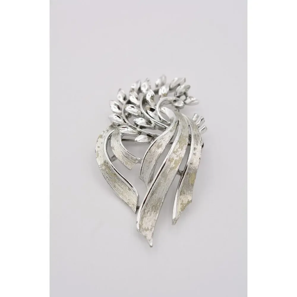 Lisner Vintage Leaf Pin Brooch Floral Textured Silver Shiny Chunky Signed Bin5A
